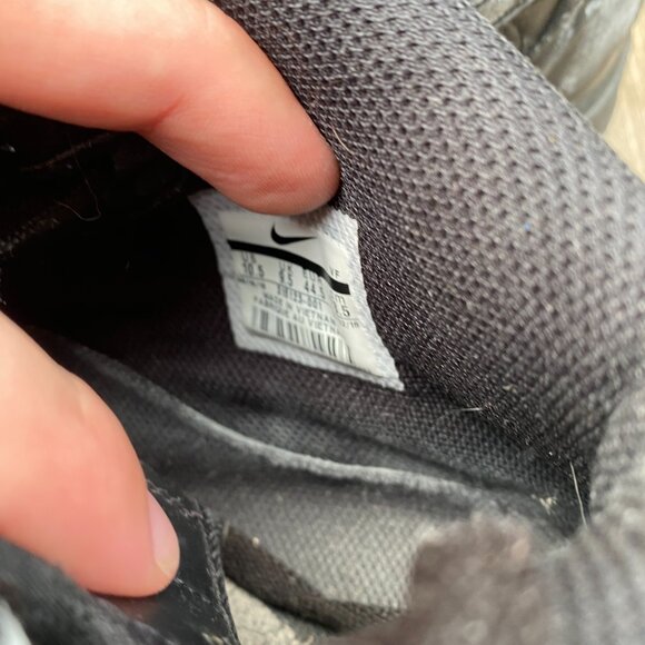 Nike Air Force 1 Mid Black Size 10.5 - Picture 2 of 9